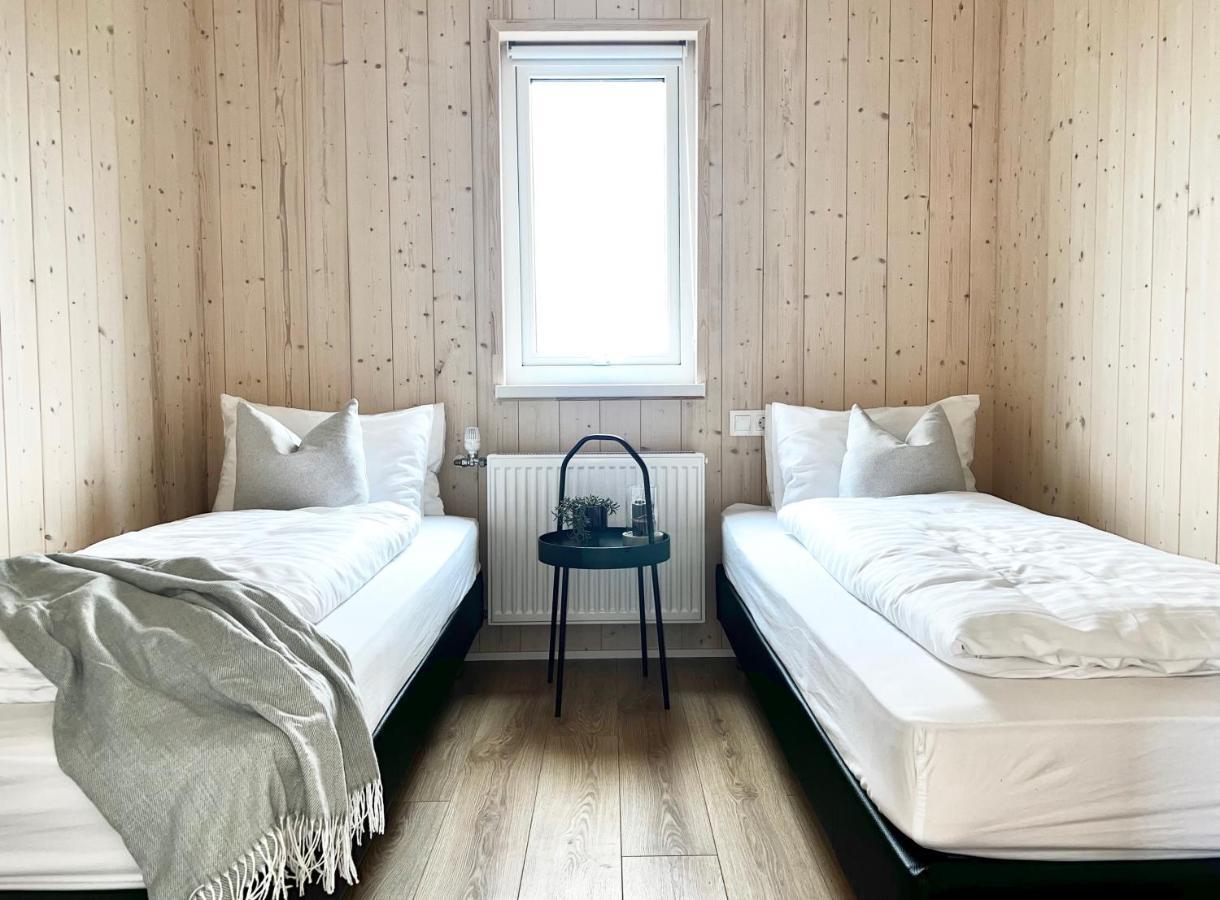 Apartment Rey - House Höfn