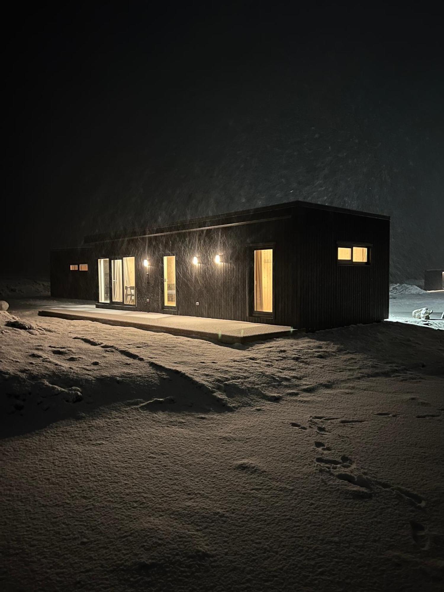 Apartment Rey - House Höfn